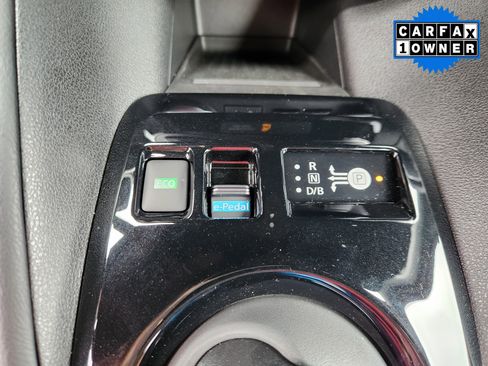 Certified 2024 Nissan Leaf SV Plus image 22