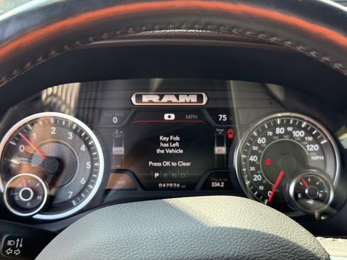 Used 2024 RAM 1500 Laramie AWD/4WD image 24