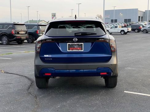 New 2026 Nissan Kicks SV image 5