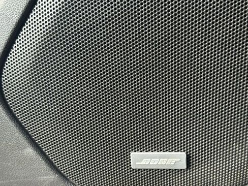 Certified 2018 GMC Acadia Denali w/ Technology Package image 26