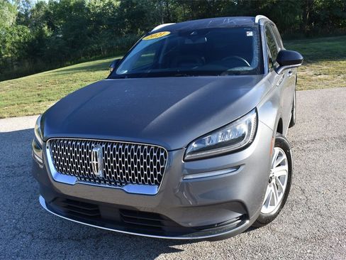 Used 2021 Lincoln Corsair AWD image 12