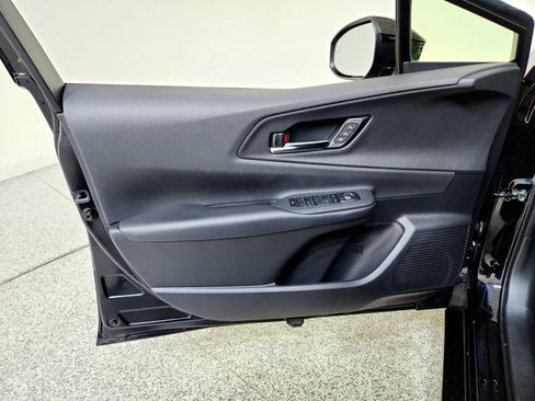 Used 2024 Toyota Prius Prime XSE image 19