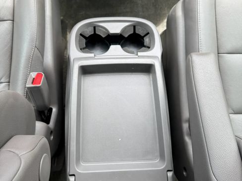 Used 2015 Honda Odyssey Touring image 14