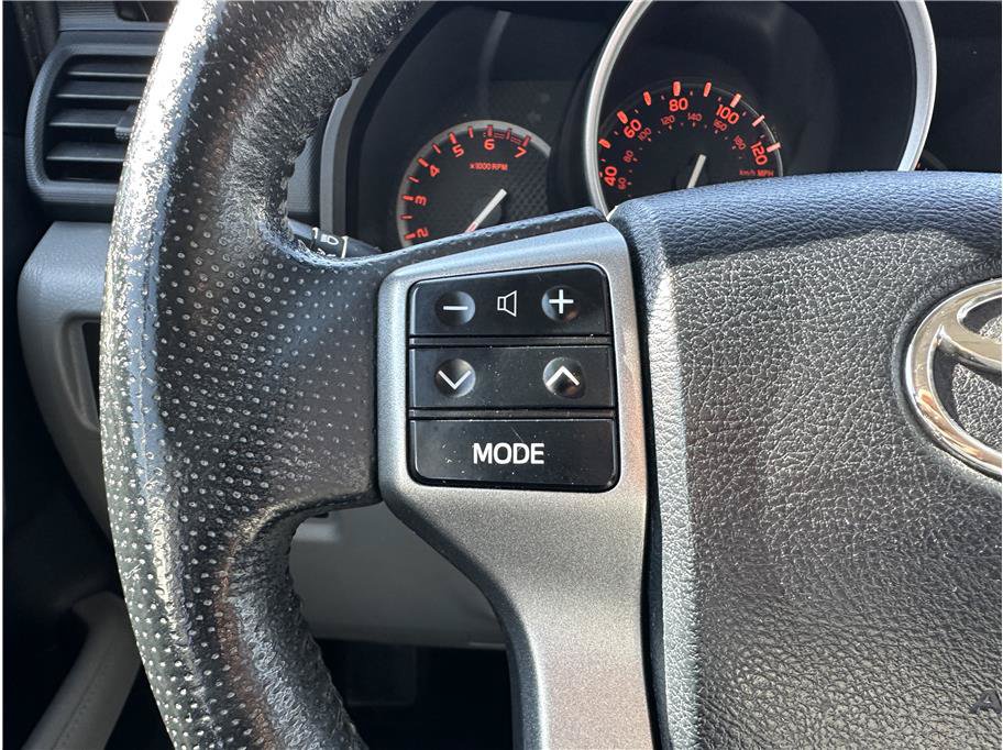 Used 2010 Toyota 4Runner SR5 AWD/4WD image 22