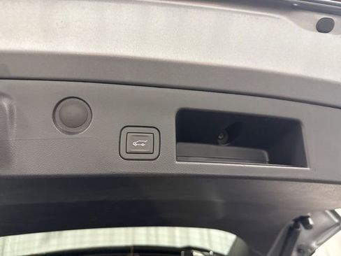 New 2026 Chevrolet Equinox ACTIV w/ Safety and Technology Package AWD/4WD image 14