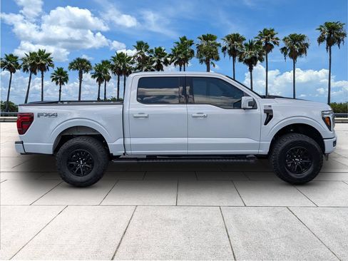 Used 2025 Ford F150 Lariat w/ Equipment Group 502A High AWD/4WD image 9