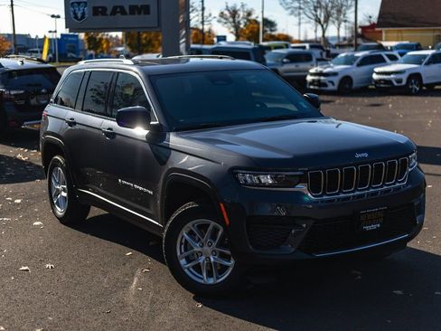New 2025 Jeep Grand Cherokee Laredo X w/ Trailer Tow Package AWD/4WD image 2