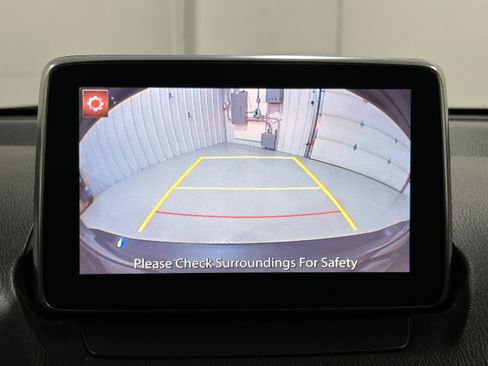 Used 2018 Toyota Yaris iA image 8