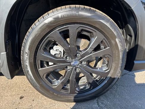 Used 2024 Subaru Forester Sport image 31