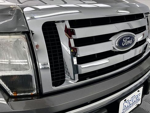 Used 2010 Ford F150 XLT image 28