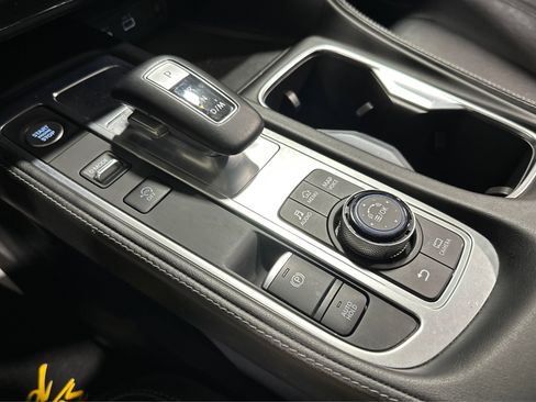 Used 2024 INFINITI QX60 Luxe AWD/4WD image 34