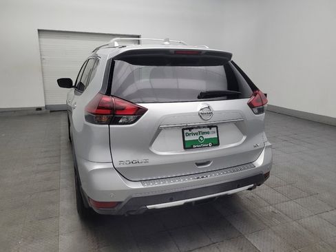 Used 2019 Nissan Rogue SV FWD image 6
