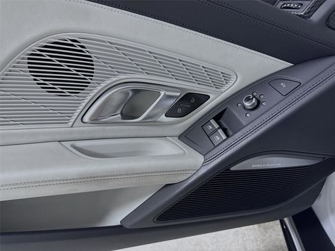 Used 2021 Audi R8 V10 w/ Premium Package image 14