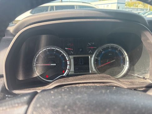 Used 2015 Toyota 4Runner SR5 Premium image 1