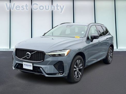 Used 2024 Volvo XC60 B5 Core w/ Climate Package AWD/4WD image 9