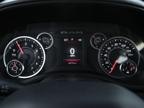 Used 2025 RAM 1500 Tradesman image 20