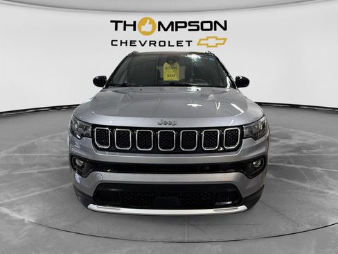 Used 2024 Jeep Compass Limited AWD/4WD image 8