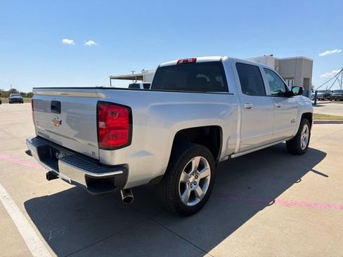Used 2018 Chevrolet Silverado 1500 LT w/ Texas Edition RWD image 7