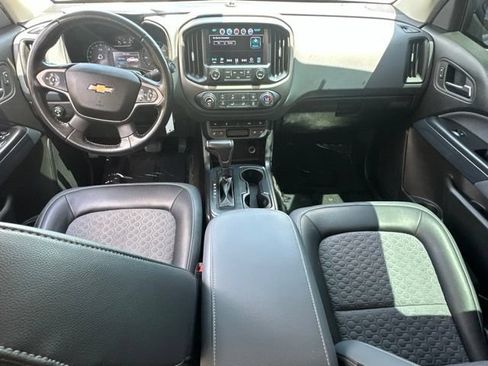 Used 2017 Chevrolet Colorado Z71 RWD image 17