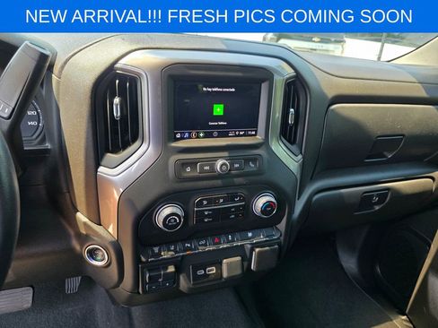 Used 2025 Chevrolet Silverado 2500 Custom w/ Custom Value Package AWD/4WD image 10