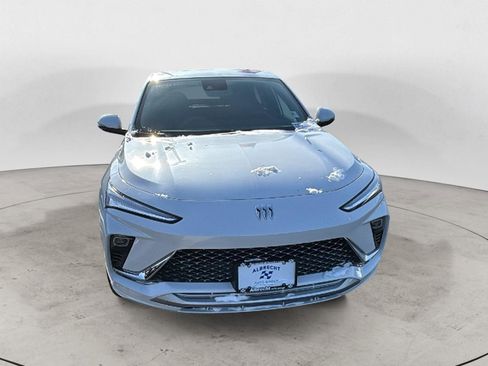 New 2026 Buick Envista Avenir image 1