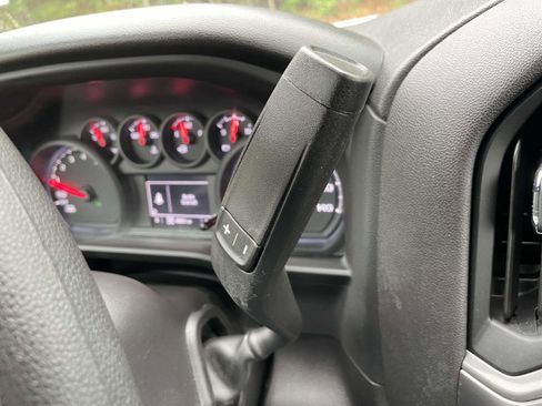 Used 2025 Chevrolet Silverado 1500 W/T w/ WT Value Package AWD/4WD image 14