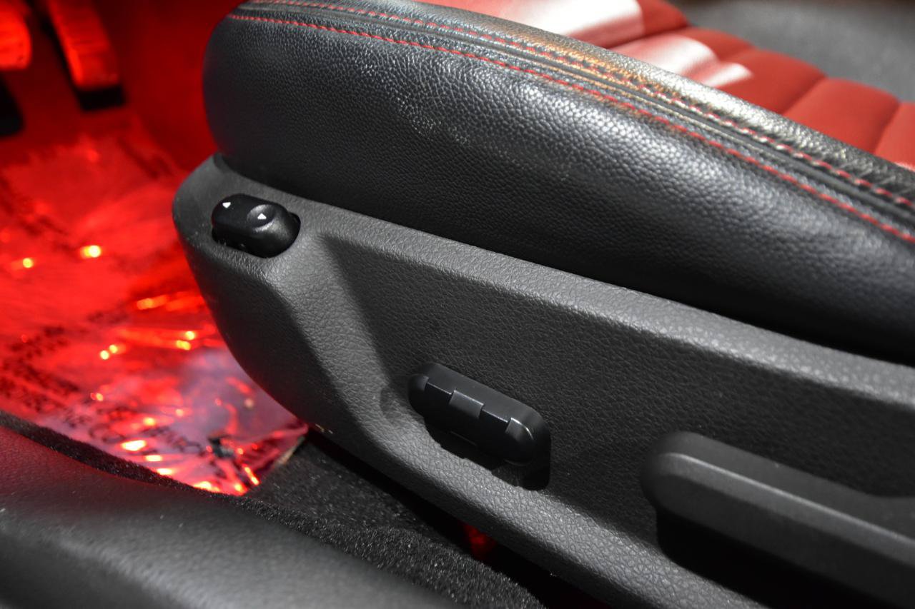 Used 2008 Ford Mustang GT RWD image 15