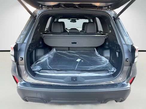 New 2026 Subaru Forester Touring AWD/4WD image 12
