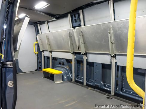 Used 2019 Mercedes-Benz Sprinter 170 image 16