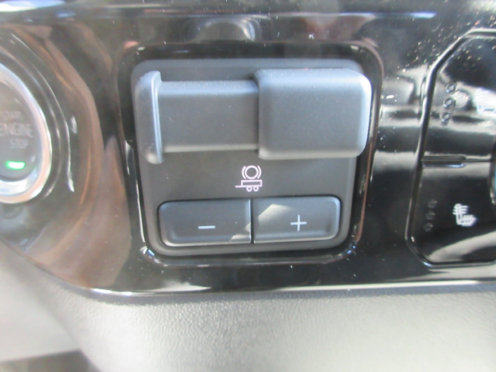 New 2026 GMC Sierra 1500 Elevation w/ Elevation Select Package AWD/4WD image 19