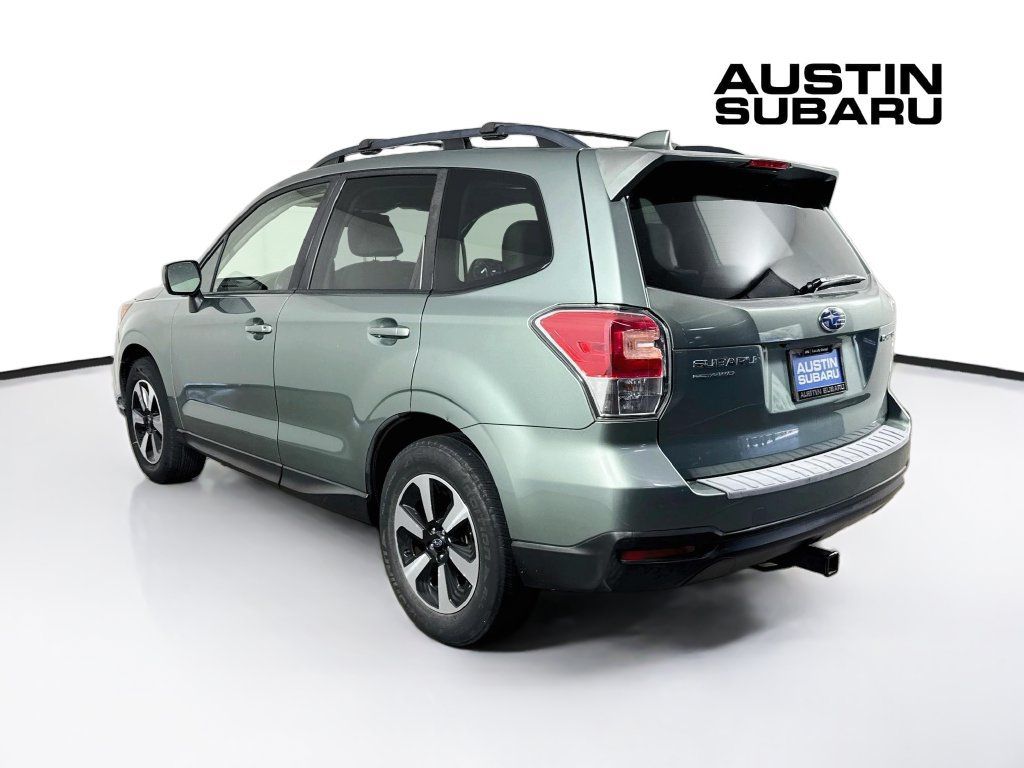 Used 2018 Subaru Forester 2.5i Premium AWD/4WD image 5