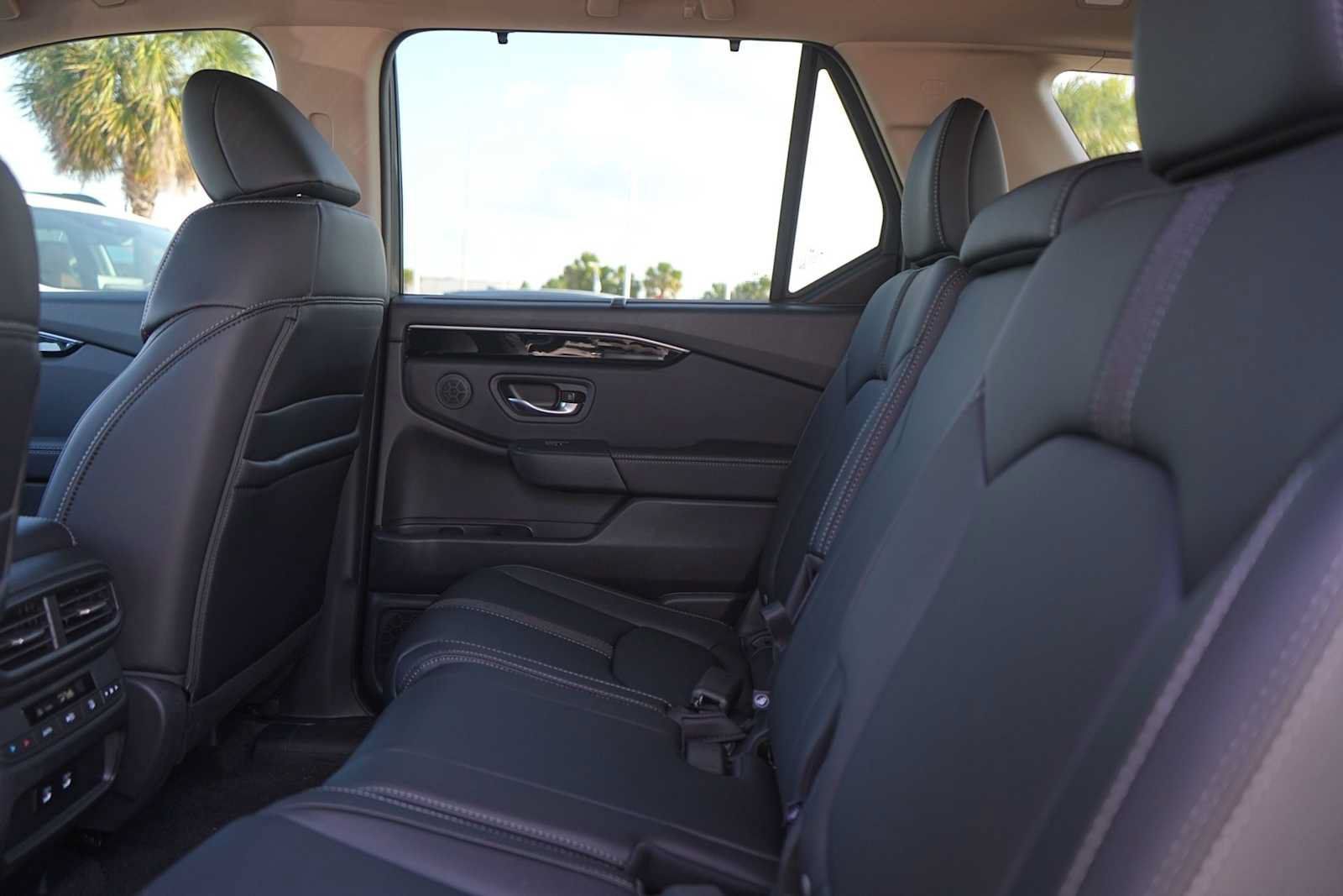 New 2026 Honda Pilot EX-L image 13