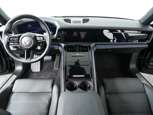 New 2026 Porsche Panamera 4 image 18