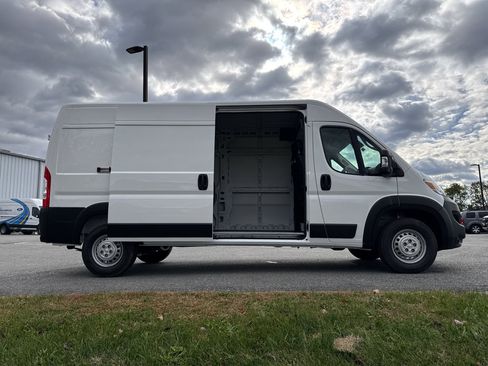 New 2026 RAM ProMaster 2500 w/ Advanced Safety Group image 5