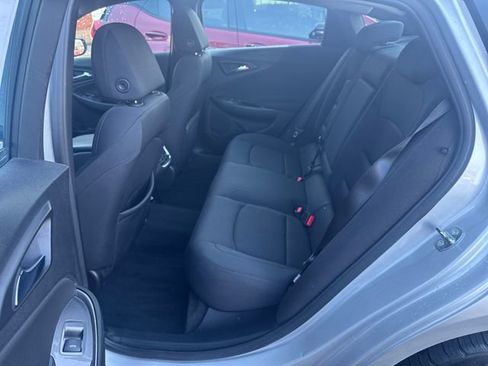 Used 2016 Chevrolet Malibu LT image 24