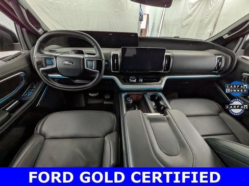 Used 2025 Ford Expedition Platinum w/ Stealth Performance Package image 12