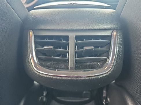 Used 2024 Chevrolet Malibu LT FWD image 28