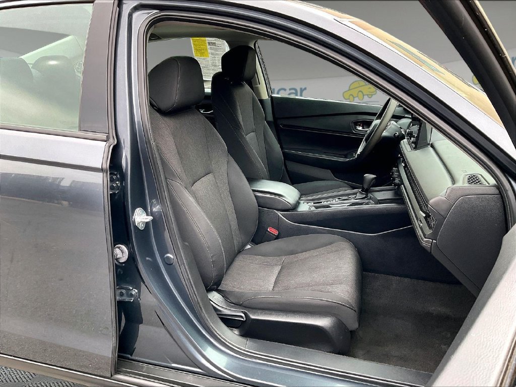 Used 2024 Honda Accord EX image 11