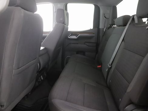 Used 2022 GMC Sierra 1500 SLE image 27