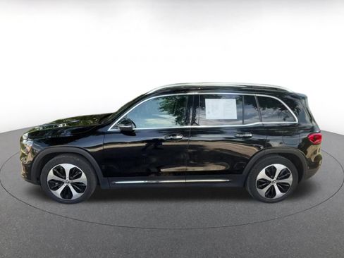 Used 2025 Mercedes-Benz GLB 250 image 9