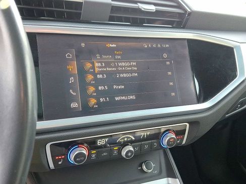 Certified 2022 Audi Q3 2.0T Premium Plus image 12