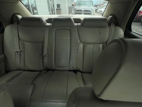 Used 2010 Cadillac DTS image 11