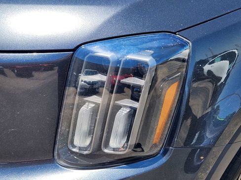 Used 2023 Kia Telluride EX X-Line AWD/4WD image 8