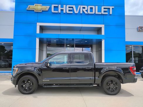 Used 2023 Ford F150 Lariat w/ Equipment Group 502A High AWD/4WD image 9