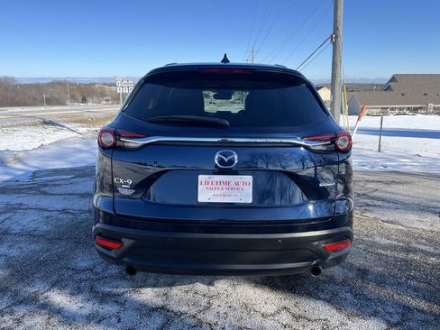 Used 2020 MAZDA CX-9 Touring w/ Touring Premium Package image 4