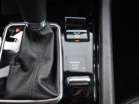 Used 2024 Jeep Compass Limited image 24