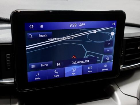 Certified 2022 Ford Explorer XLT w/ Equipment Group 202A image 4