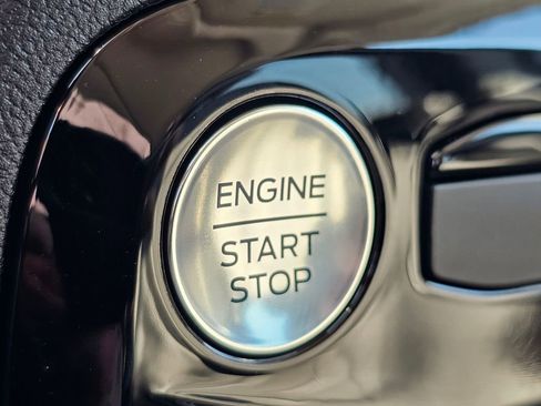 New 2025 Ford Escape SE w/ PHEV Premium Package image 21