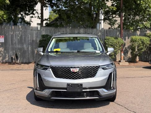 Used 2024 Cadillac XT6 Premium Luxury AWD/4WD image 9