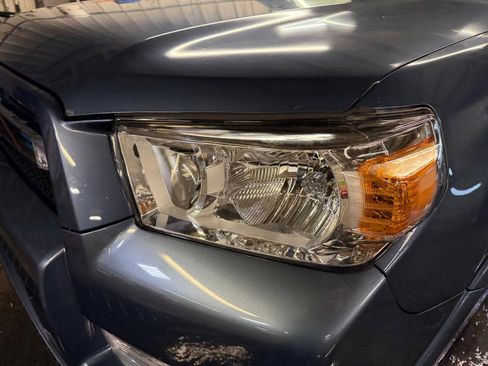 Used 2013 Toyota 4Runner Limited AWD/4WD image 30